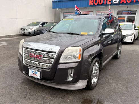 Used 2013 GMC Terrain SLE w/ Chrome Package AWD/4WD image 4