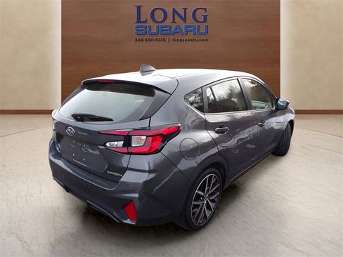 Used 2024 Subaru Impreza 2.0i Sport image 10