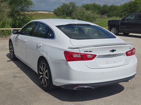 Used 2021 Chevrolet Malibu RS FWD image 5