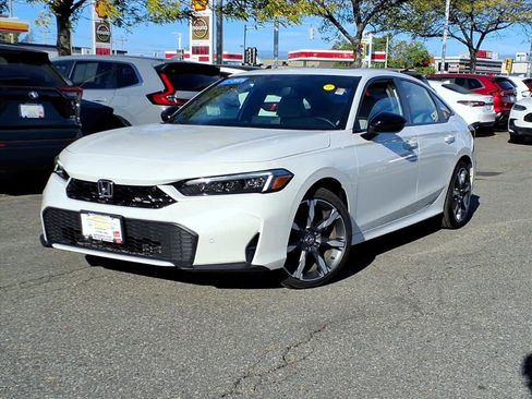 Certified 2025 Honda Civic Sport Touring image 1