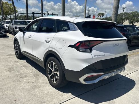 Certified 2024 Kia Sportage EX FWD image 8