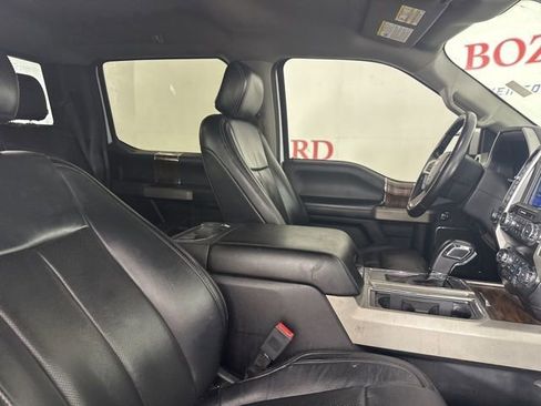 Used 2020 Ford F150 Lariat image 16