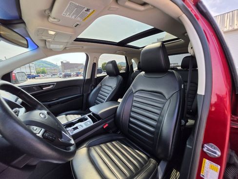 Used 2020 Ford Edge SEL w/ Convenience Package AWD/4WD image 15
