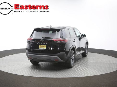 Used 2023 Nissan Rogue S AWD/4WD image 39