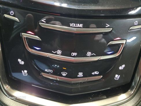 Used 2019 Cadillac CTS Luxury image 40