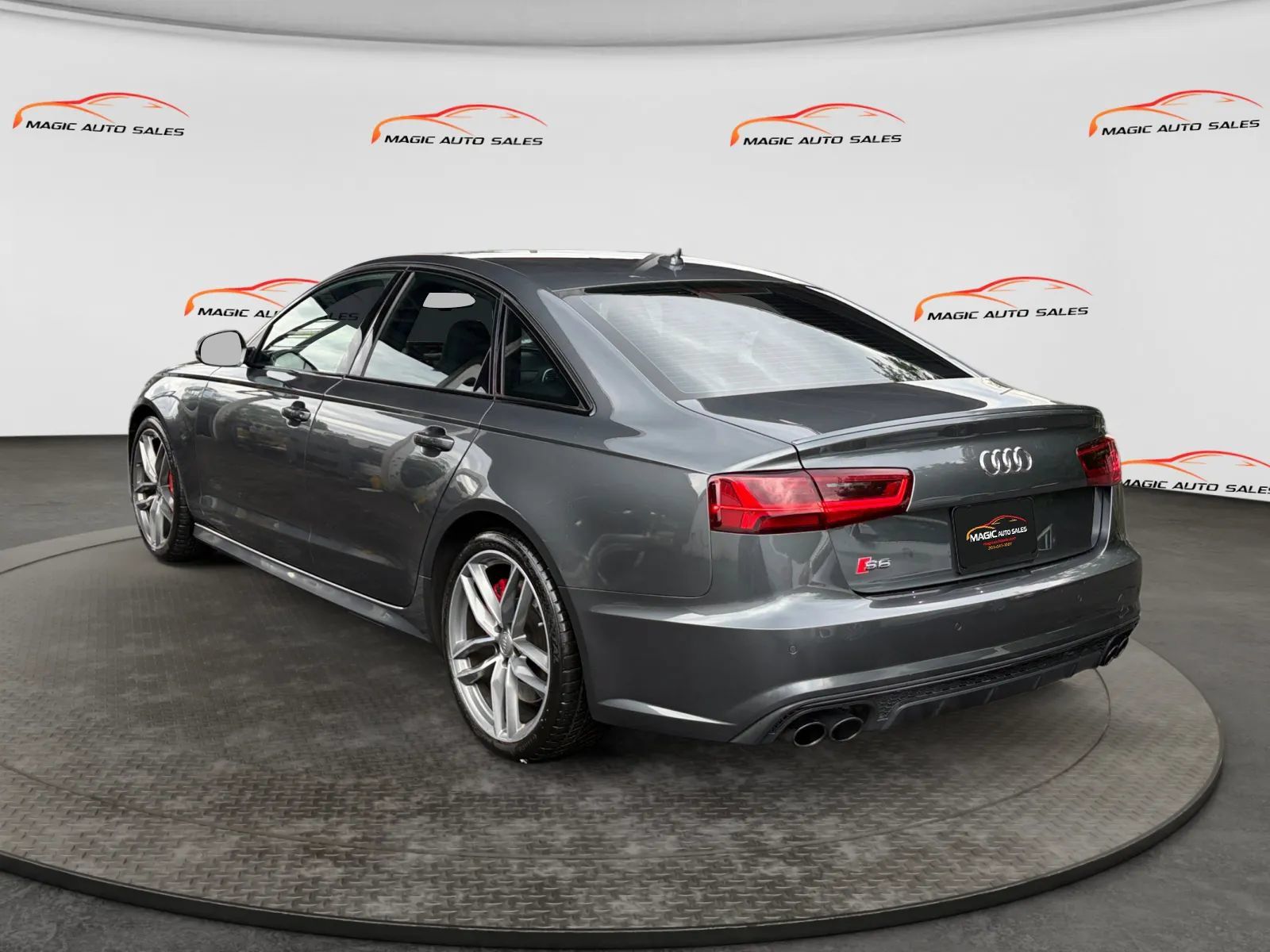 Used 2018 Audi S6 Premium Plus w/ S Sport Package AWD/4WD image 8