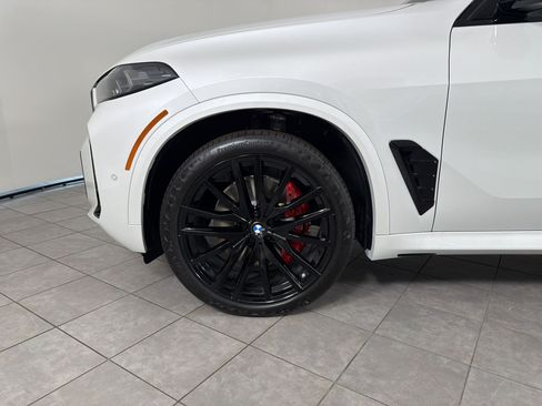 New 2026 BMW X5 xDrive40i w/ M Sport Package AWD/4WD image 12