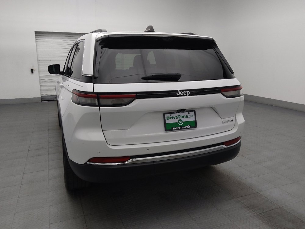 Used 2023 Jeep Grand Cherokee Limited w/ Luxury Tech Group II RWD image 6