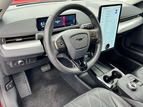 Used 2021 Ford Mustang Mach-E Select w/ Comfort/Appearance Package image 22