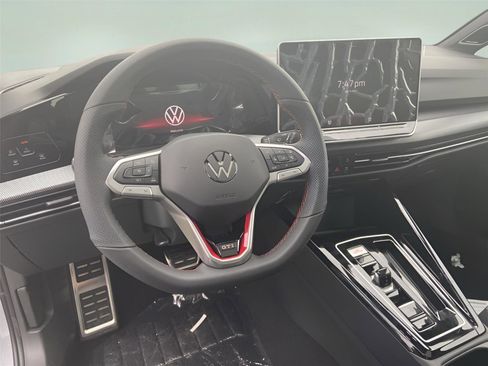 New 2025 Volkswagen GTI Autobahn image 9
