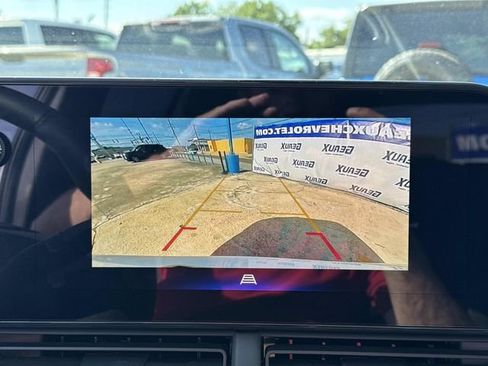 Used 2025 Chevrolet Trax LT w/ LT Convenience Package FWD image 48
