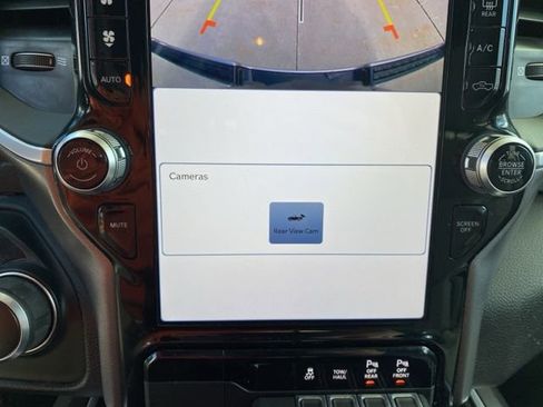 Used 2023 RAM 1500 Big Horn image 24