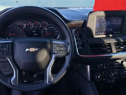 Used 2023 Chevrolet Suburban LS w/ Driver Alert Package image 9