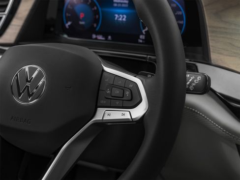 Used 2024 Volkswagen Atlas SE FWD image 45
