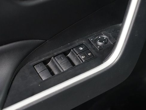 Certified 2025 Toyota RAV4 LE image 29