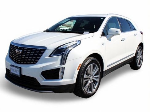 Used 2025 Cadillac XT5 Premium Luxury image 1