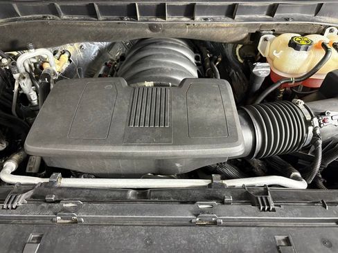 Used 2021 Chevrolet Tahoe LT w/ Luxury Package RWD image 50