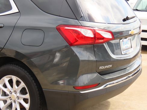 Used 2020 Chevrolet Equinox LT image 16
