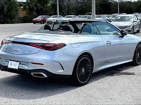 Used 2024 Mercedes-Benz CLE 300 4MATIC Cabriolet image 5