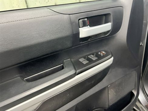 Used 2020 Toyota Tundra SR5 image 20