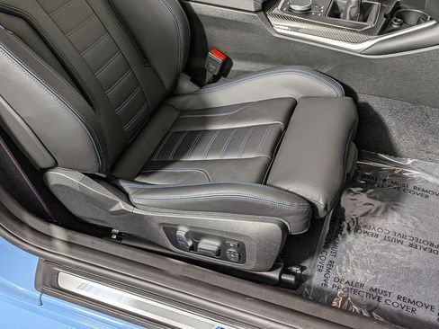 Used 2024 BMW M2 image 36