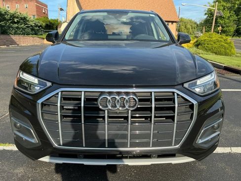 Used 2023 Audi Q5 2.0T Premium Plus w/ Premium Plus Package AWD/4WD image 2