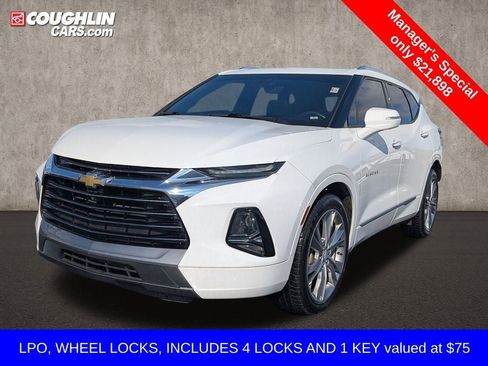 Used 2019 Chevrolet Blazer Premier w/ Sun and Wheels Package AWD/4WD image 3