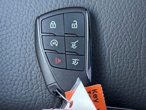 New 2026 GMC Yukon XL Denali image 28