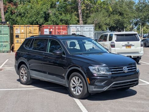 Used 2019 Volkswagen Tiguan S w/ Driver Assistance Package FWD image 3