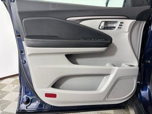 Used 2021 Honda Pilot EX-L image 10