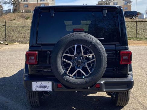 New 2026 Jeep Wrangler Sahara image 6