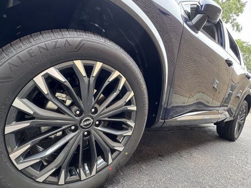 New 2026 Nissan Rogue Platinum AWD/4WD image 39