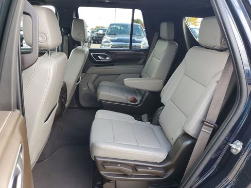 Used 2021 Chevrolet Tahoe Z71 w/ Z71 Signature Package image 30