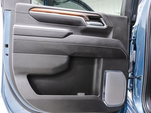 Used 2024 GMC Sierra 2500 Denali w/ Denali Reserve Package image 31