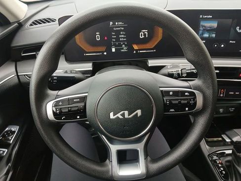 Certified 2025 Kia K5 LXS image 14
