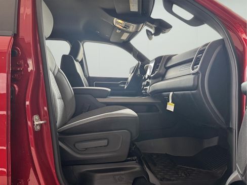 New 2026 RAM 1500 Big Horn AWD/4WD image 30