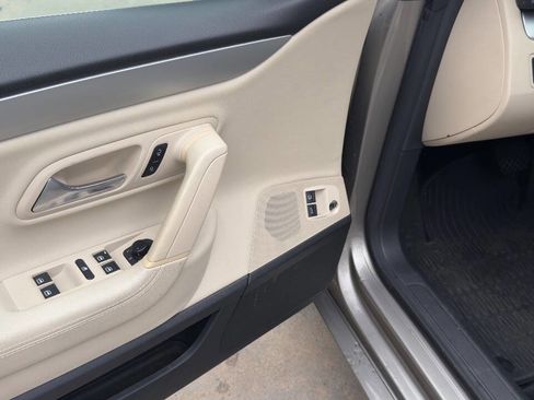 Used 2012 Volkswagen CC Sport image 26