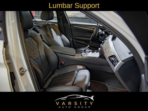 Used 2022 BMW 530i xDrive 530i xDrive w/ Convenience Package image 17