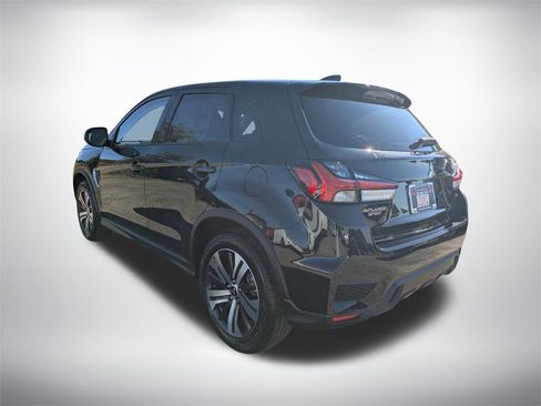 New 2025 Mitsubishi Outlander Sport SE image 5