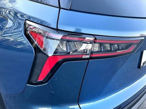 Used 2026 Chevrolet Equinox LT w/ Midnight Edition image 22