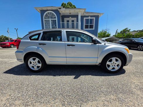 Used 2008 Dodge Caliber SXT FWD image 6