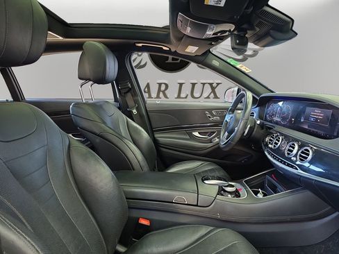 Used 2020 Mercedes-Benz S 560 Sedan image 15