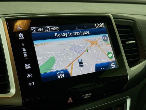 Used 2018 Honda Ridgeline RTL-T image 9