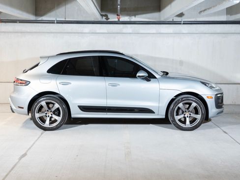 Certified 2023 Porsche Macan AWD/4WD image 8