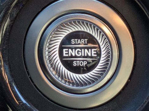 Used 2019 Mercedes-Benz S 450 Sedan image 33