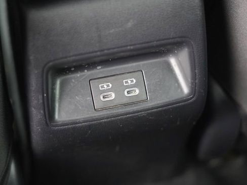 Used 2024 Toyota Corolla SE image 27