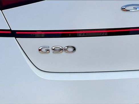 Used 2024 Genesis G90 3.5T image 8