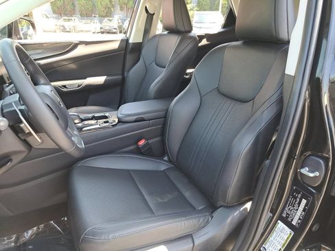 Used 2024 Lexus NX 250 FWD image 16