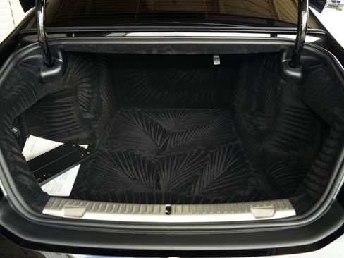 Used 2025 Rolls-Royce Ghost image 30