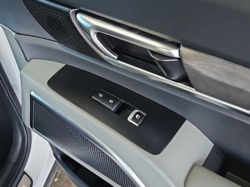 Used 2023 Kia Telluride SX X-Line image 12